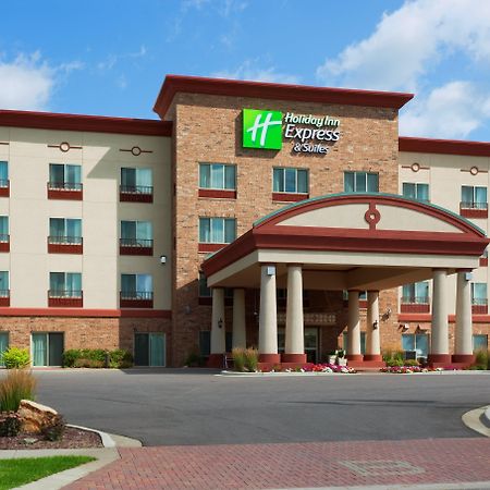 Holiday Inn Express & Suites Wausau By Ihg Weston Exterior foto