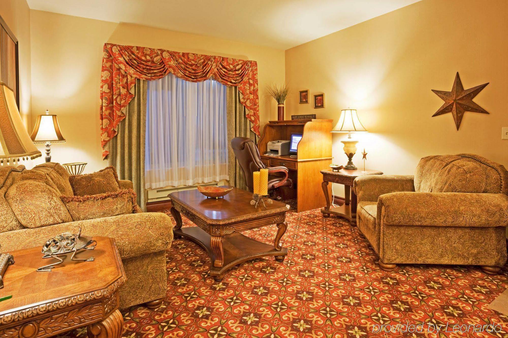 Holiday Inn Express & Suites Wausau By Ihg Weston Habitación foto