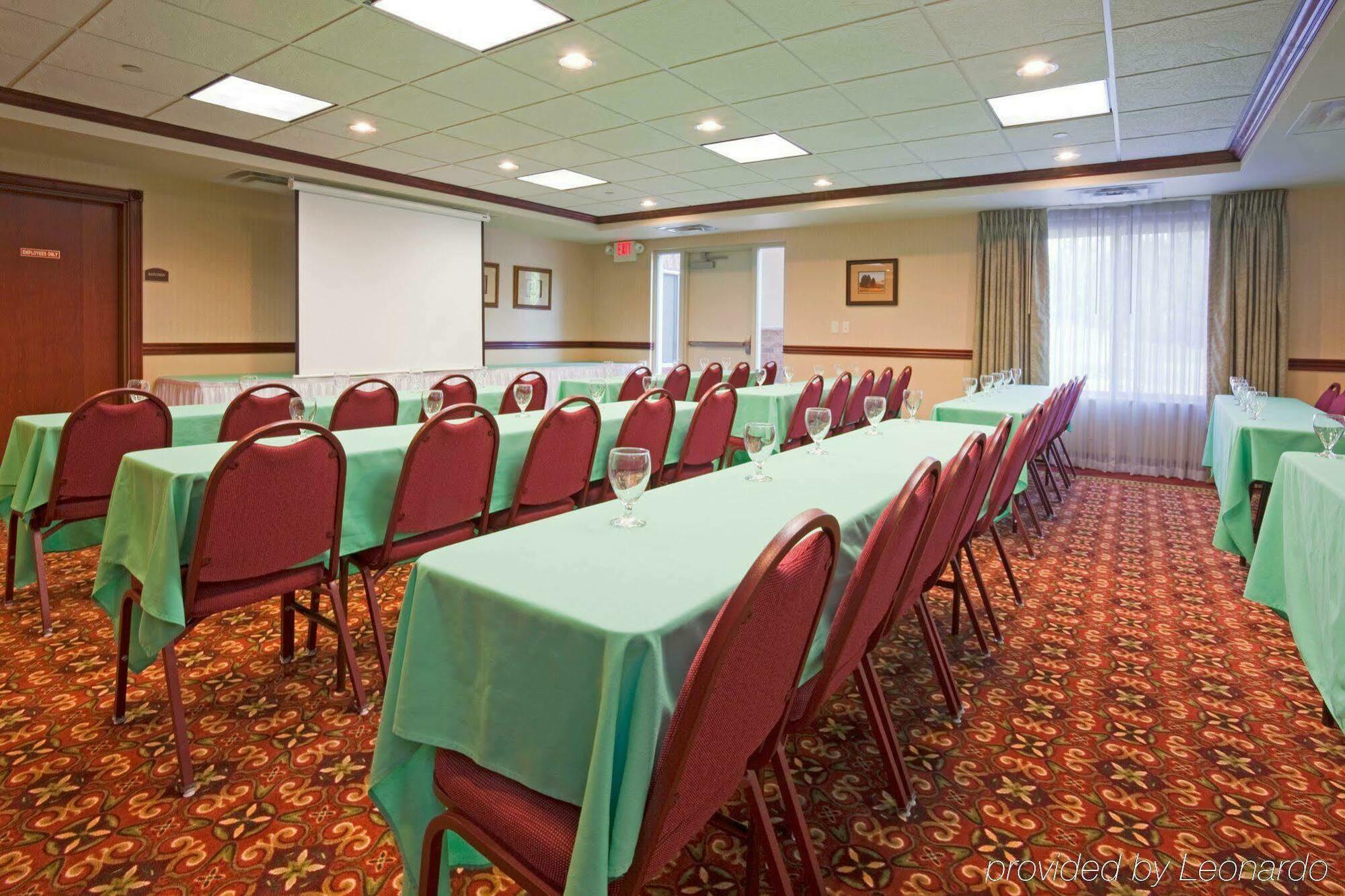 Holiday Inn Express & Suites Wausau By Ihg Weston Exterior foto